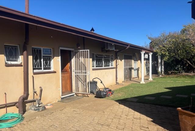 3 Bedroom Property for Sale in Leeudoringstad North West